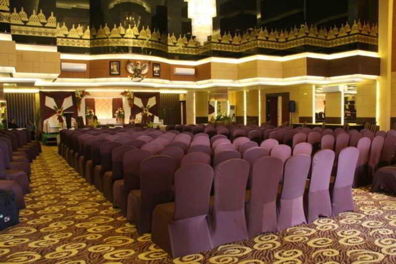 Tjokro Hotel Klaten Εξωτερικό φωτογραφία
