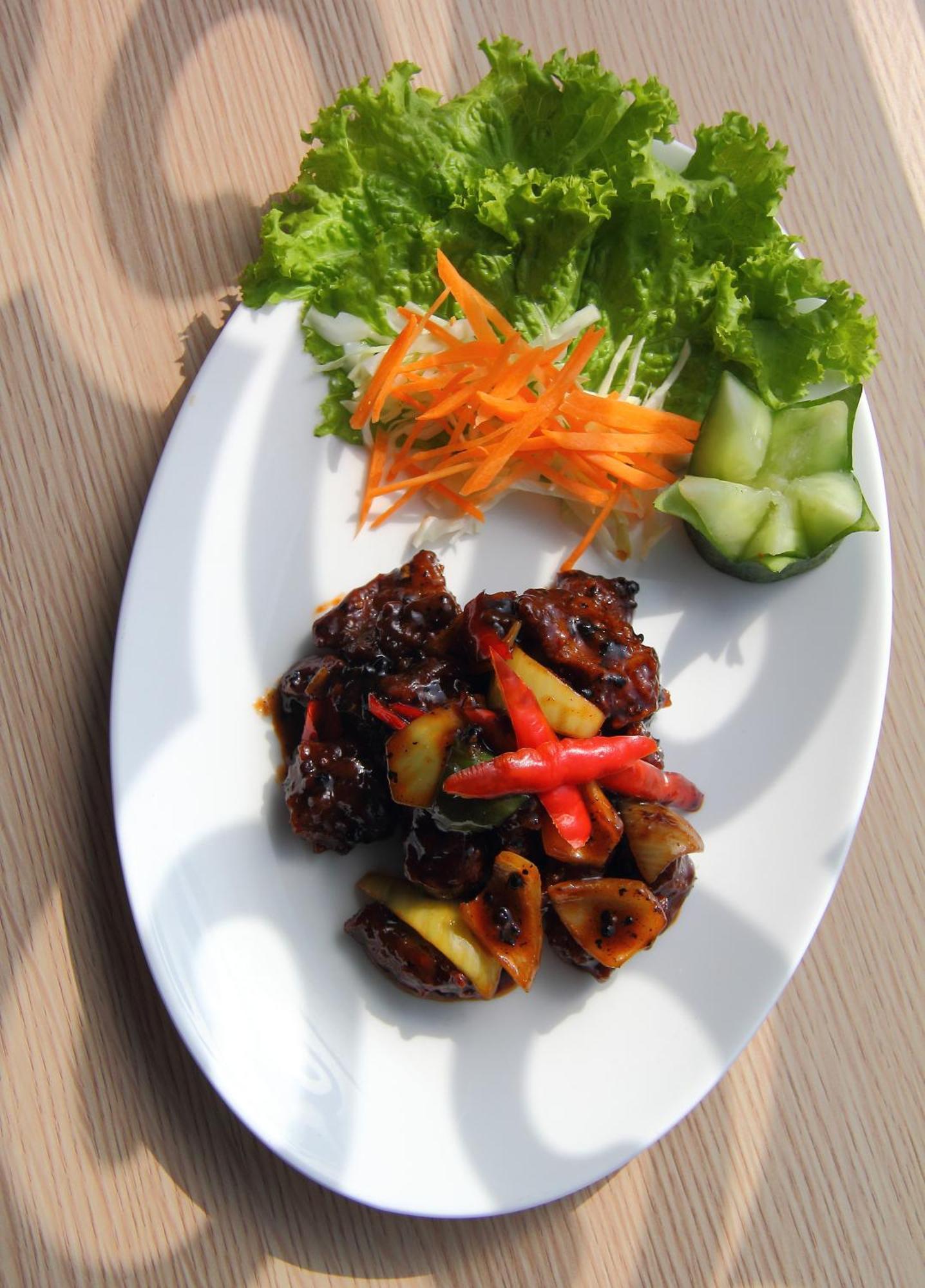 Tjokro Hotel Klaten Εξωτερικό φωτογραφία