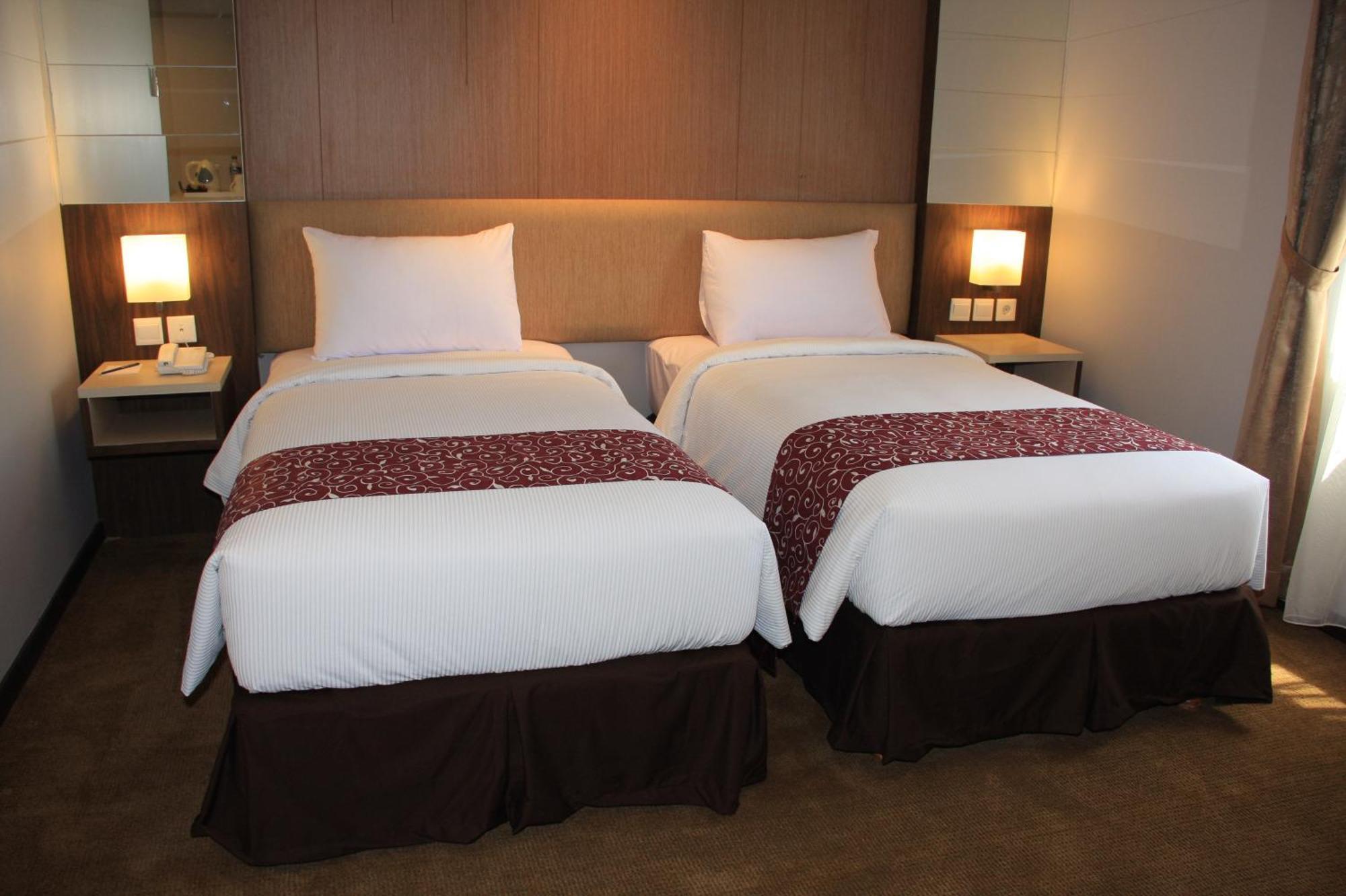 Tjokro Hotel Klaten Εξωτερικό φωτογραφία