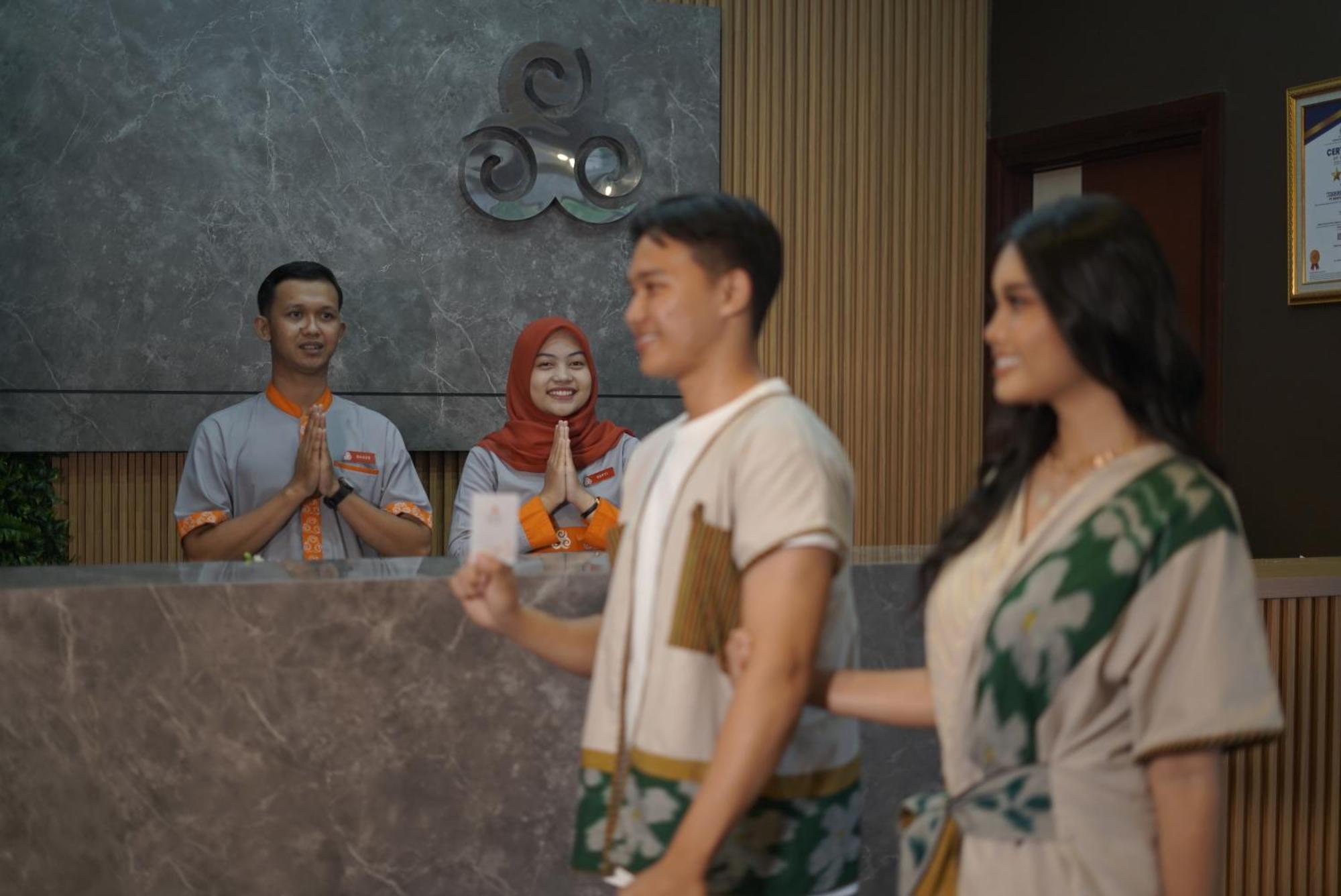 Tjokro Hotel Klaten Εξωτερικό φωτογραφία