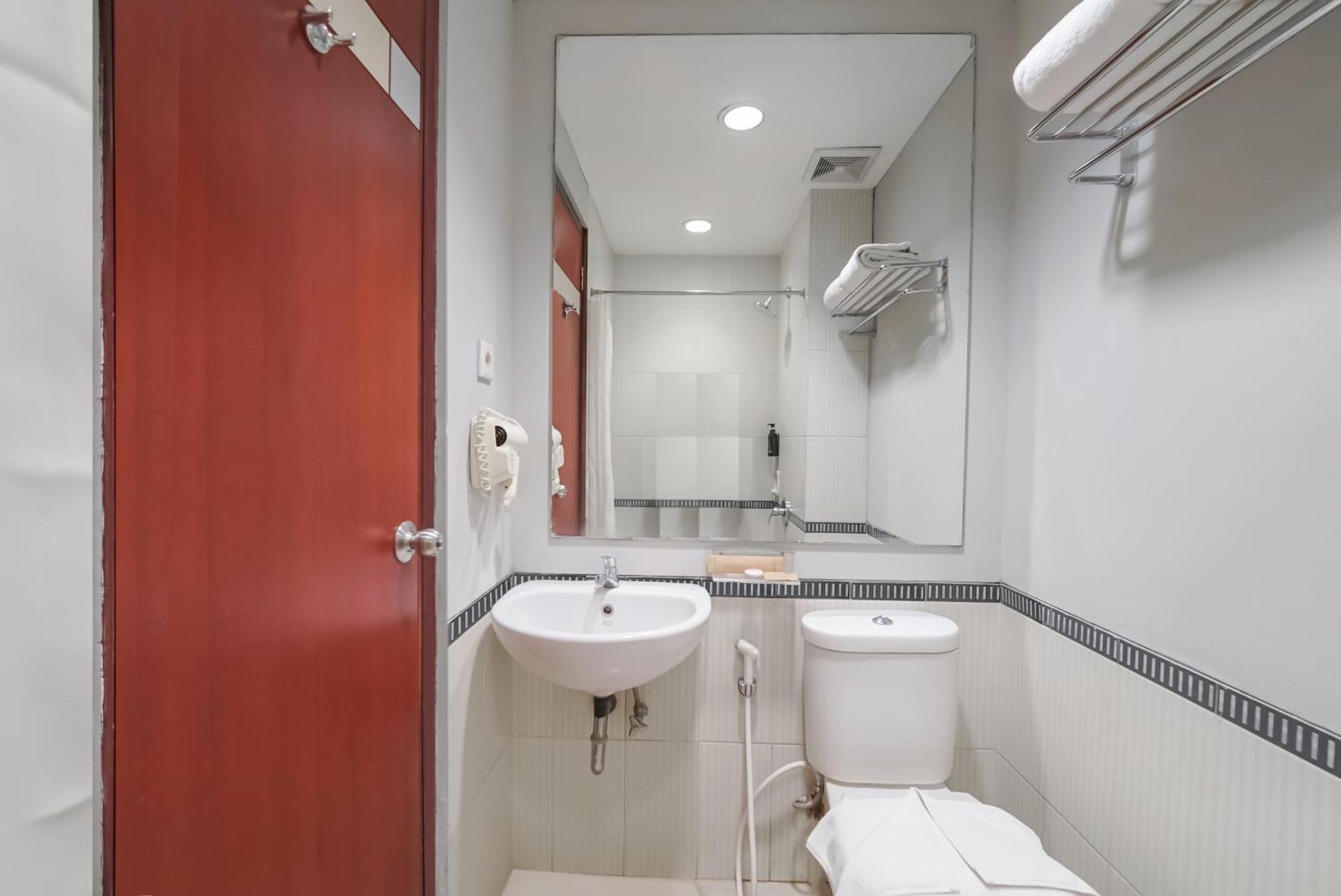 Tjokro Hotel Klaten Εξωτερικό φωτογραφία